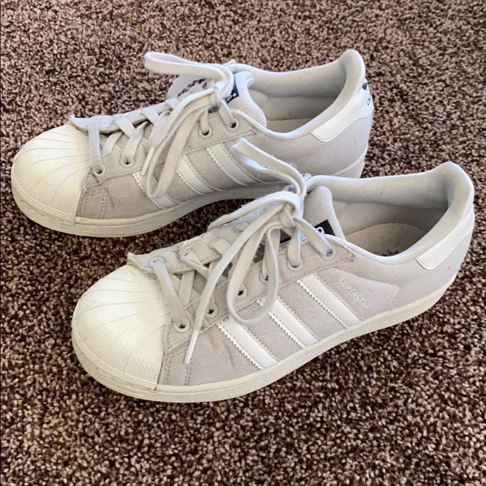Adidas Women's Gray and White Sneakers - Picture 2 of 8